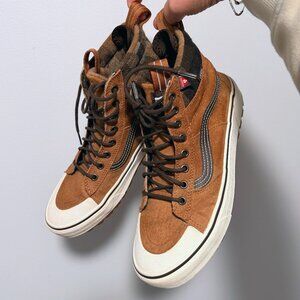 Vans Sk8-Hi MTE 2.0 DX “Glazed Ginger/Marshmallow” Men 9.5 / W 11 All-Weather